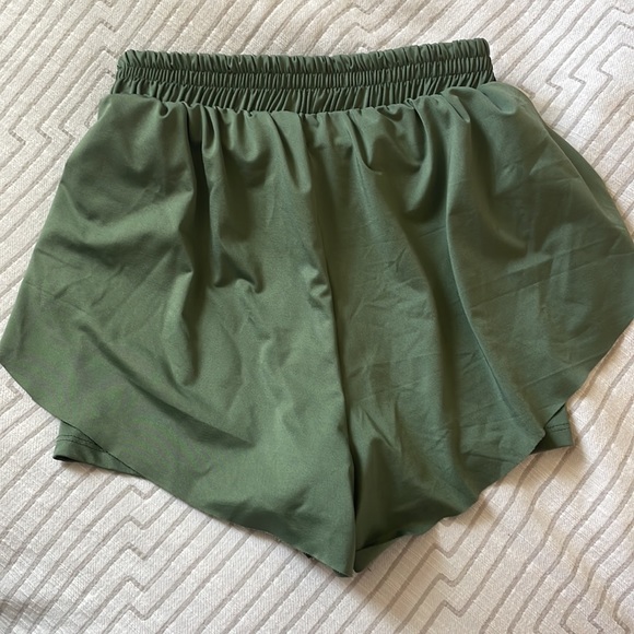 AS Revival Rhythm Flowy Short Green - Picture 4 of 5